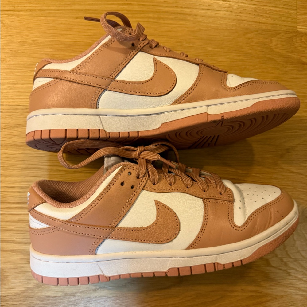 Nike Dunks - Picture 3 of 3